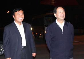2011年10月15日，時任江蘇省委副書記、組織部長，現任中共中央政治局委員、中央統戰部部長石泰峰視察今世緣。